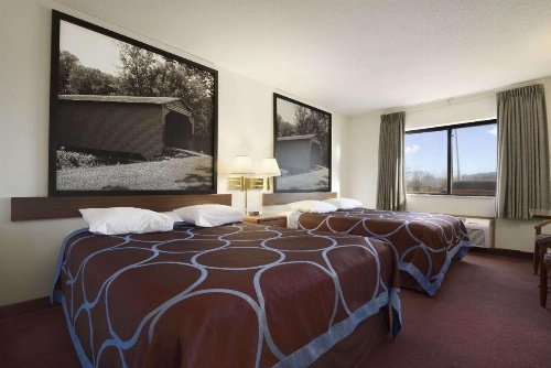 Super 8 by Wyndham Danville image 8
