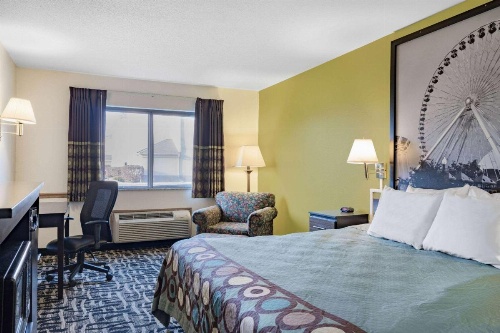 Super 8 by Wyndham Danville image 21